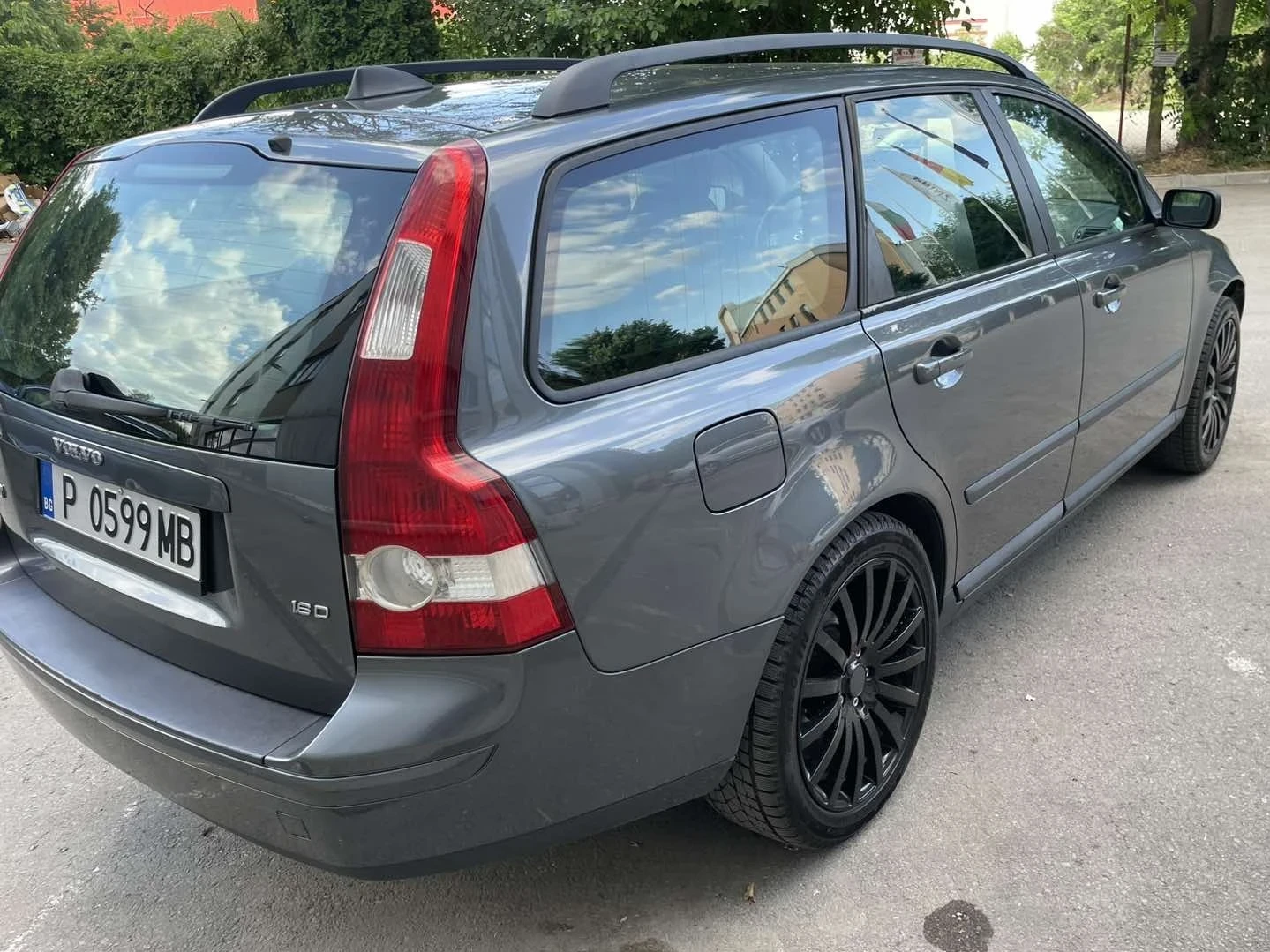 Volvo V50 1.6HDi ВСИЧКО ПЛАТЕНО, снимка 5 - Автомобили и джипове - 55316413