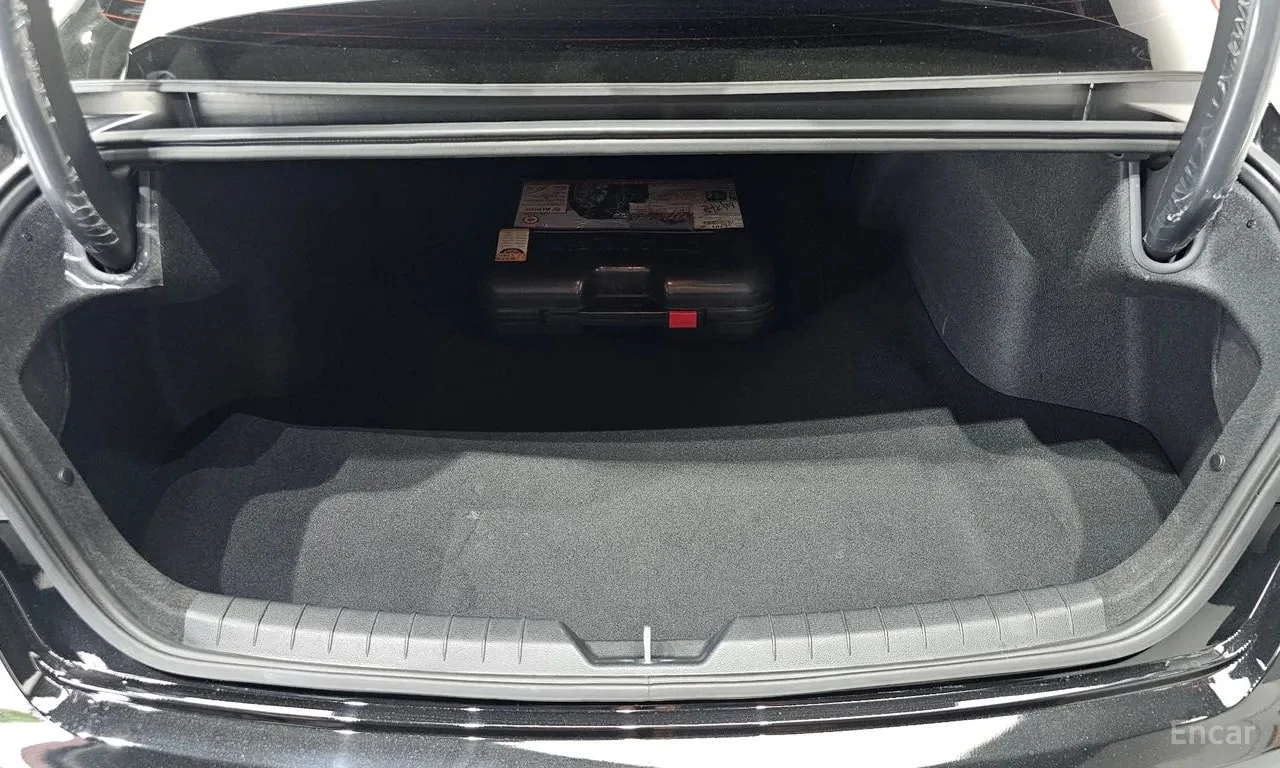 Kia K5 * 2.0 * БЕЗ ПЪРВОНАЧАЛНА ВНОСКА, снимка 15 - Автомобили и джипове - 55834130