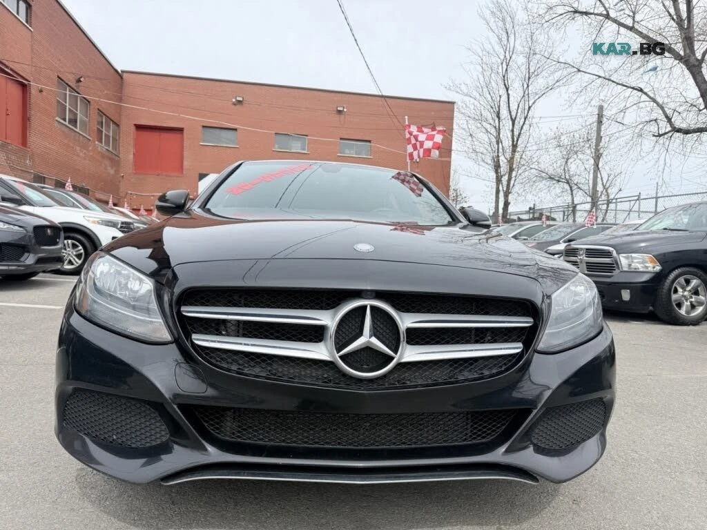 Mercedes-Benz C 300 4Matic * АвтоКредит * (ЦЕНА ДО БГ), снимка 3 - Автомобили и джипове - 55857838