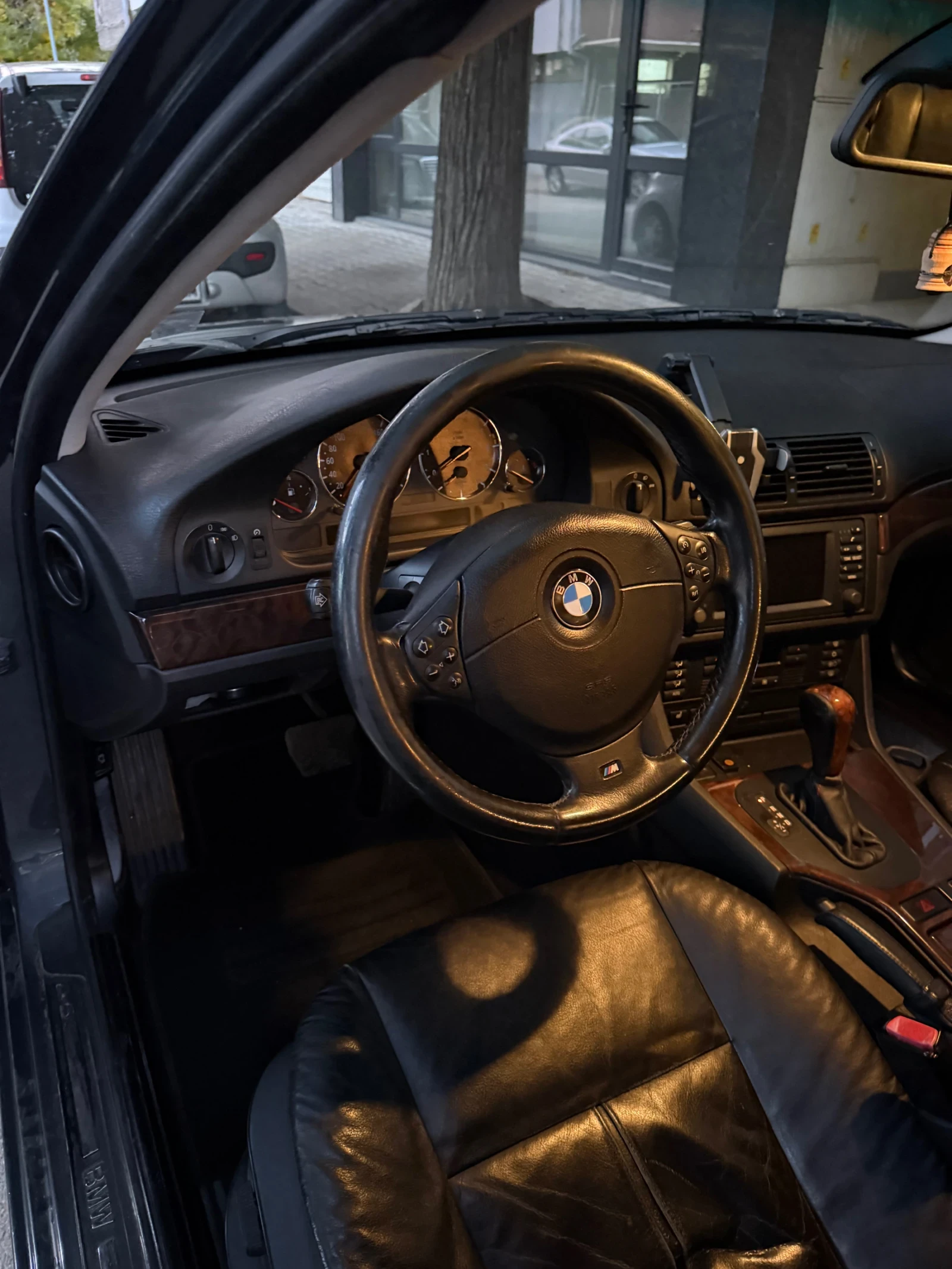 BMW 530 330i, снимка 13 - Автомобили и джипове - 56574058