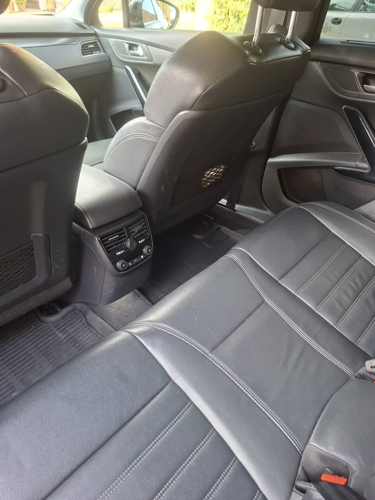 Peugeot 508 2.0 Blue HDI / 181 к.с Automatic Euro6, снимка 12 - Автомобили и джипове - 56748336