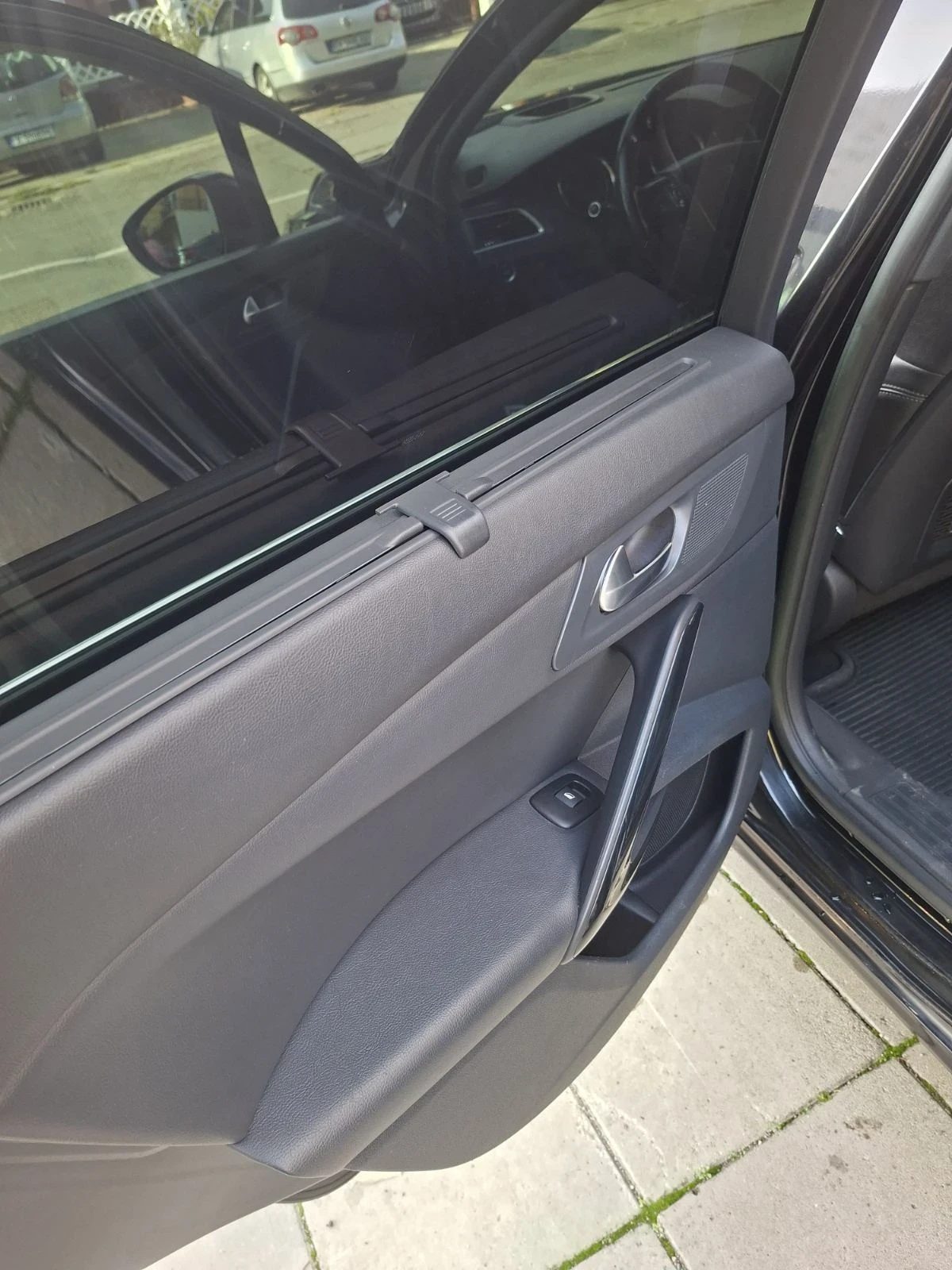Peugeot 508 2.0 Blue HDI / 181 к.с Automatic Euro6, снимка 14 - Автомобили и джипове - 56748336