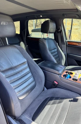 VW Touareg 3.0TDI Rline 4x4 panorama full extra!! КАТО НОВА!, снимка 7