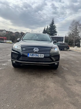 VW Touareg 3.0TDI Rline 4x4 panorama full extra!! КАТО НОВА!, снимка 2