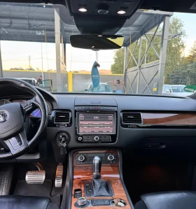 VW Touareg 3.0TDI Rline 4x4 panorama full extra!! КАТО НОВА!, снимка 11