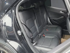 Mercedes-Benz GLA 250 4MATIC, снимка 11