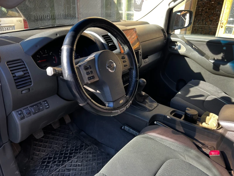 Nissan Navara King cap. 135хил. км., снимка 5 - Автомобили и джипове - 47870246