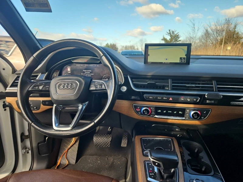 Audi Q7 DISTRONIC/PANO/KEYLESS/, снимка 9 - Автомобили и джипове - 48525492