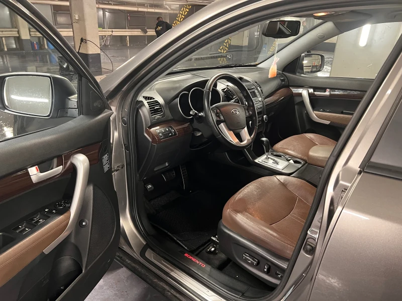 Kia Sorento 2, 2 crdi, снимка 8 - Автомобили и джипове - 50760132