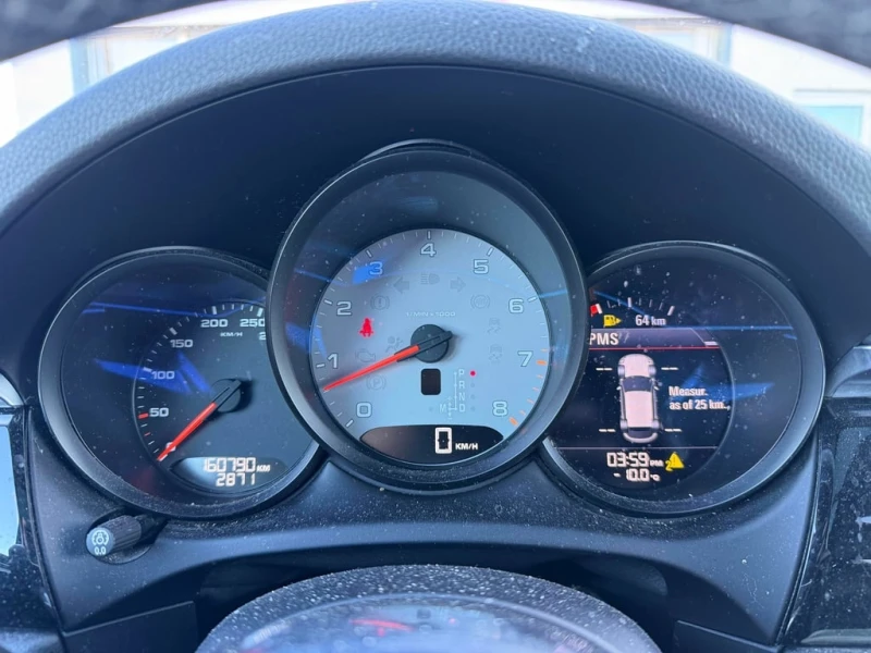 Porsche Macan S AWD * ГЛАВНО ПРЕДСТААВИТЕЛСТВО НА BMW * , снимка 9 - Автомобили и джипове - 53304817