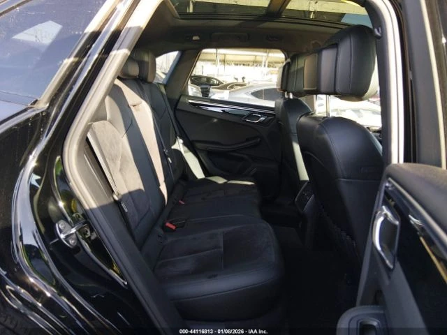 Porsche Macan S* PANORAMA* АЛКАНТАРА* ПОДГРЕВ* МЪРТВА ТОЧКА*  , снимка 11 - Автомобили и джипове - 53619299