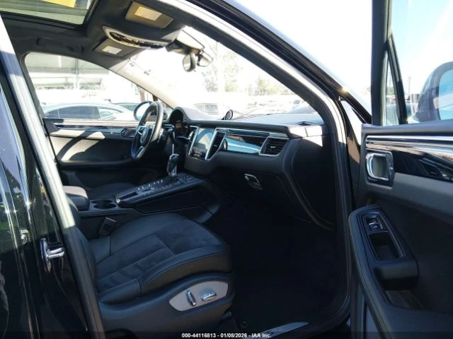 Porsche Macan S* PANORAMA* АЛКАНТАРА* ПОДГРЕВ* МЪРТВА ТОЧКА*  , снимка 10 - Автомобили и джипове - 53619299