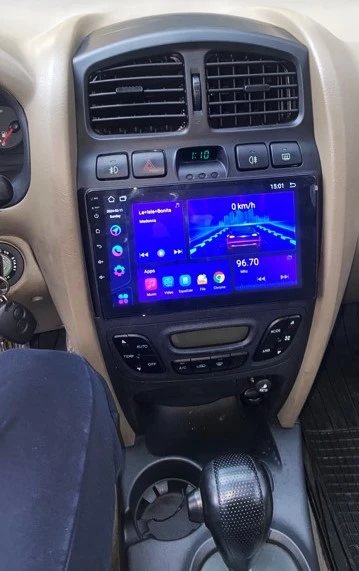 Hyundai Santa fe 2.7 V6, снимка 3 - Автомобили и джипове - 54961031