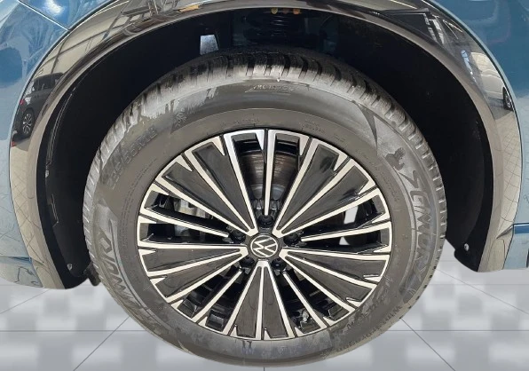 VW Tiguan 1.5 TFSIe = R-Line = Гаранция, снимка 4 - Автомобили и джипове - 55736791
