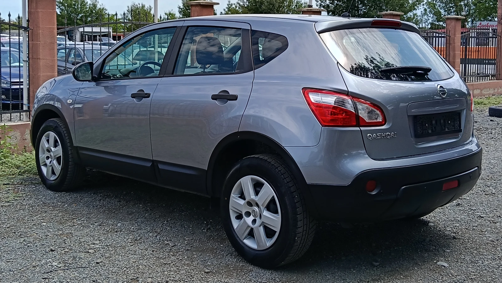 Nissan Qashqai 1.6i - изображение 6