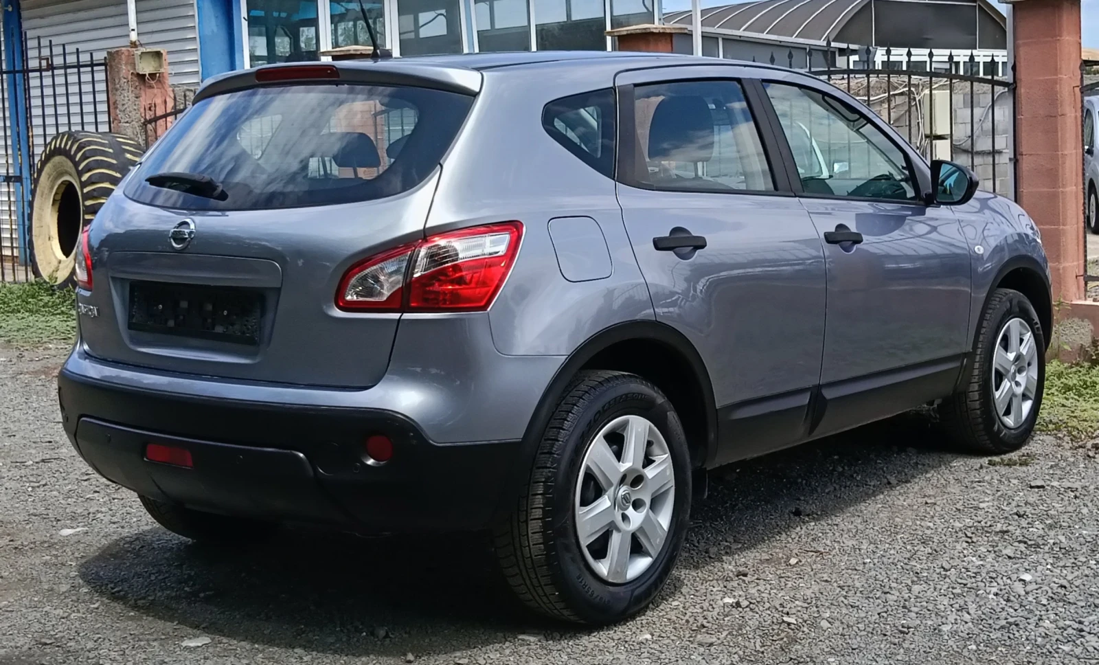 Nissan Qashqai 1.6i - изображение 4