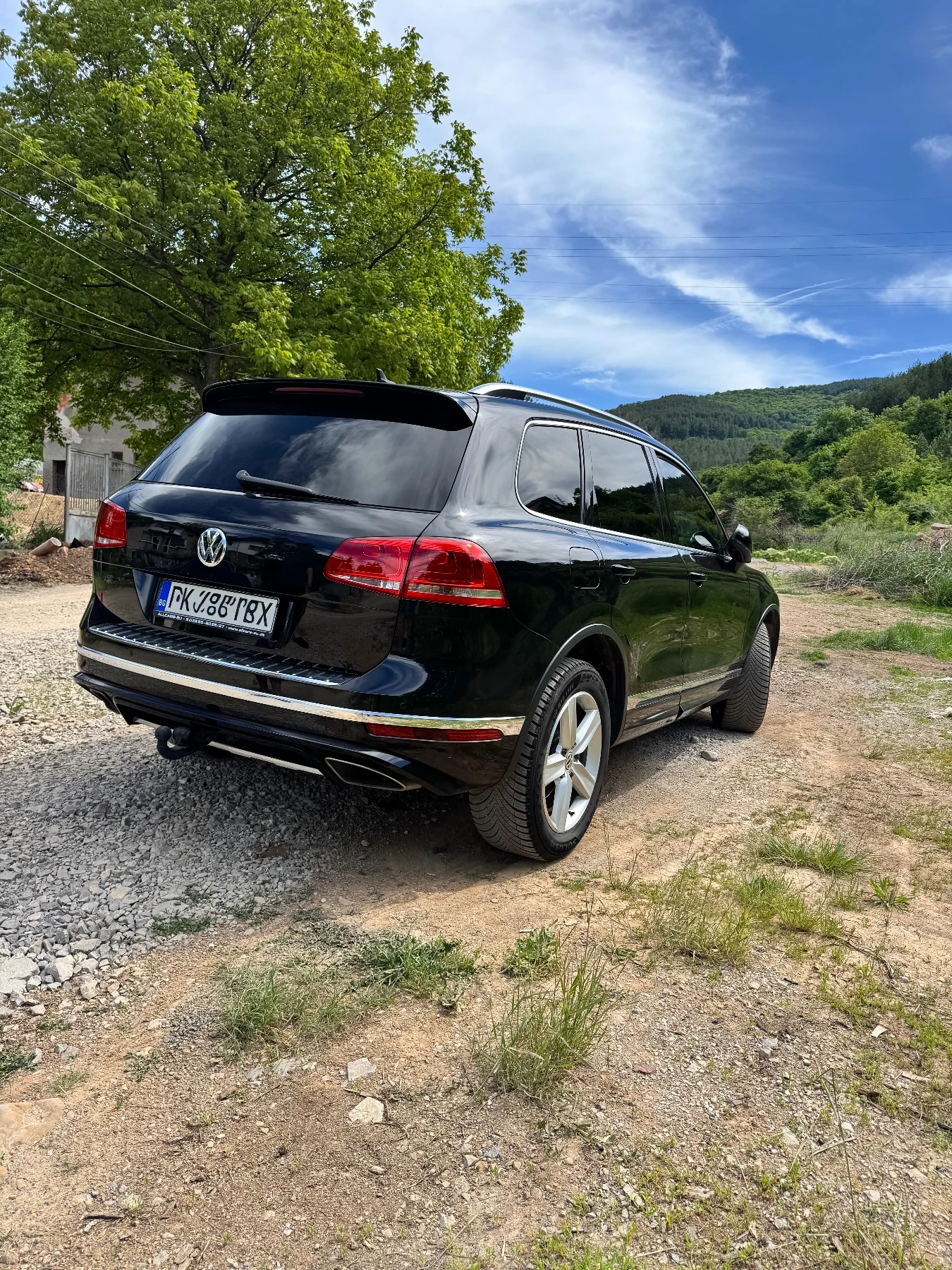 VW Touareg 3.0TDI Rline 4x4 panorama full extra!! КАТО НОВА!, снимка 4 - Автомобили и джипове - 54769566