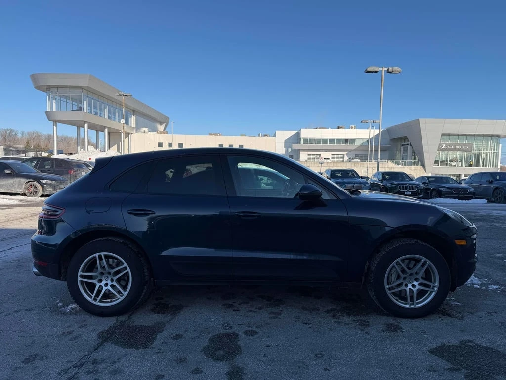 Porsche Macan S AWD * ГЛАВНО ПРЕДСТААВИТЕЛСТВО НА BMW *  - изображение 4