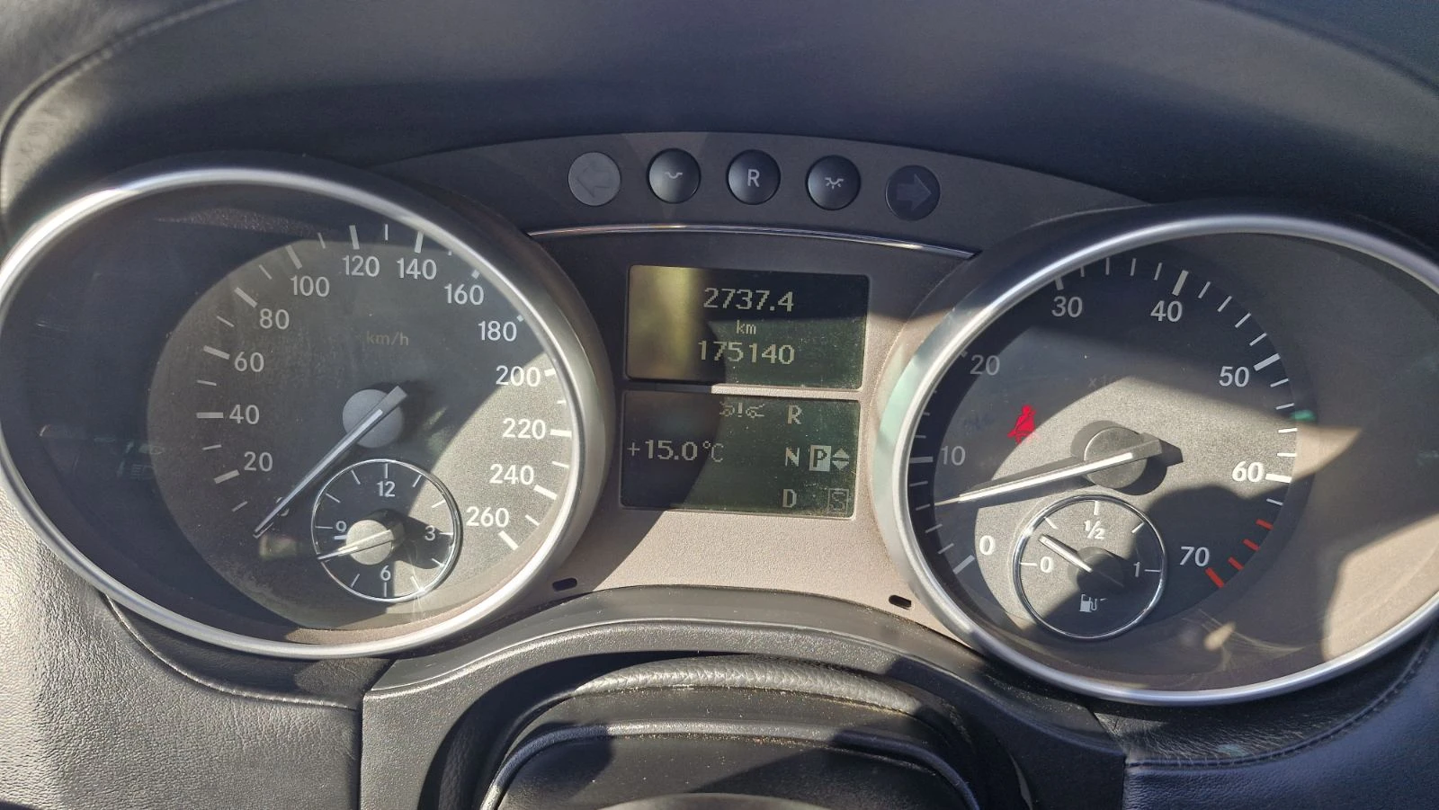 Mercedes-Benz GL 550 5.5 i  388к.с., снимка 12 - Автомобили и джипове - 54110620