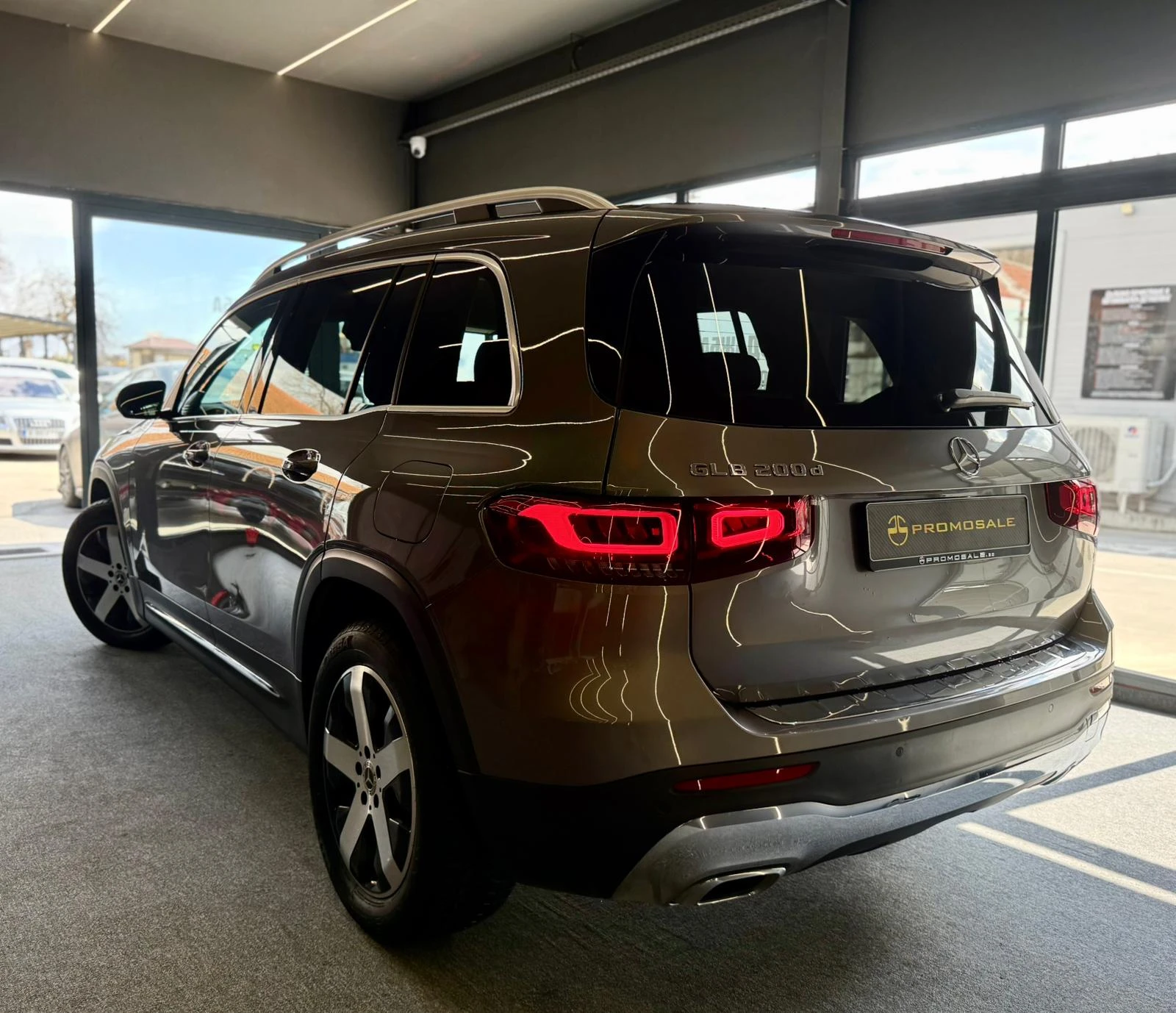 Mercedes-Benz GLB 200 CDI* 360* Лизинг, снимка 4 - Автомобили и джипове - 54150072