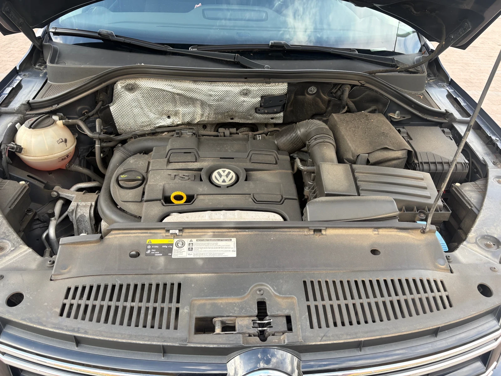 VW Tiguan, снимка 6 - Автомобили и джипове - 54497003
