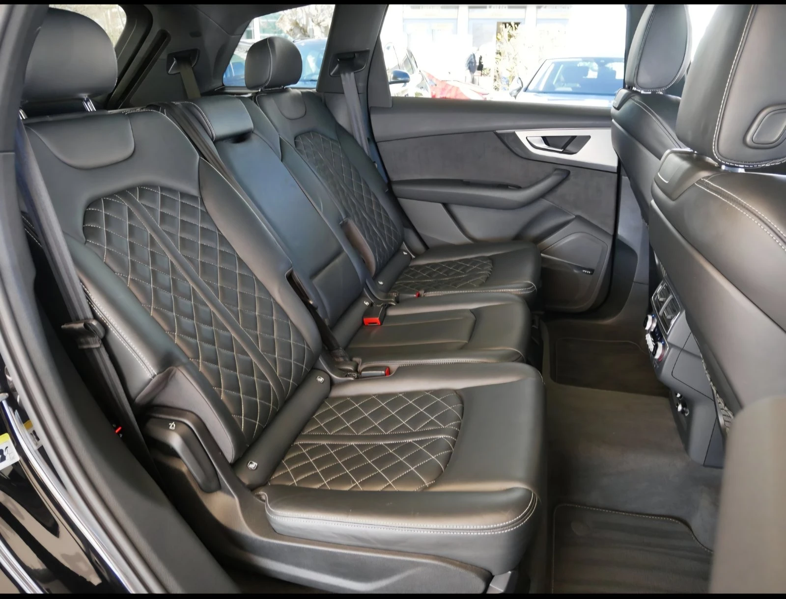 Audi SQ7 Очакван Внос Пълна Сервизна История АУДИ Германия, снимка 8 - Автомобили и джипове - 54596963