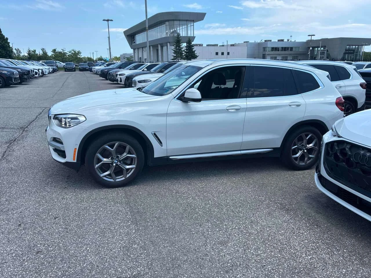 BMW X3 xDrive30i | CARFAX | ОПЦИЯ ЗА ФИНАНСИРАНЕ, снимка 2 - Автомобили и джипове - 54948416