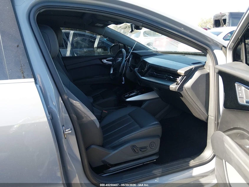 Audi Q4 Sportback E-Tron Premium Plus 55 Quattro, снимка 5 - Автомобили и джипове - 55246219