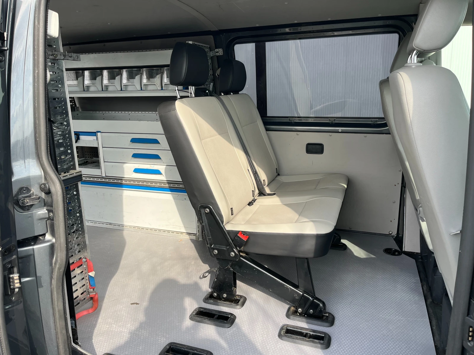 VW T6 2.0TDI-150к.с., снимка 14 - Бусове и автобуси - 53877682