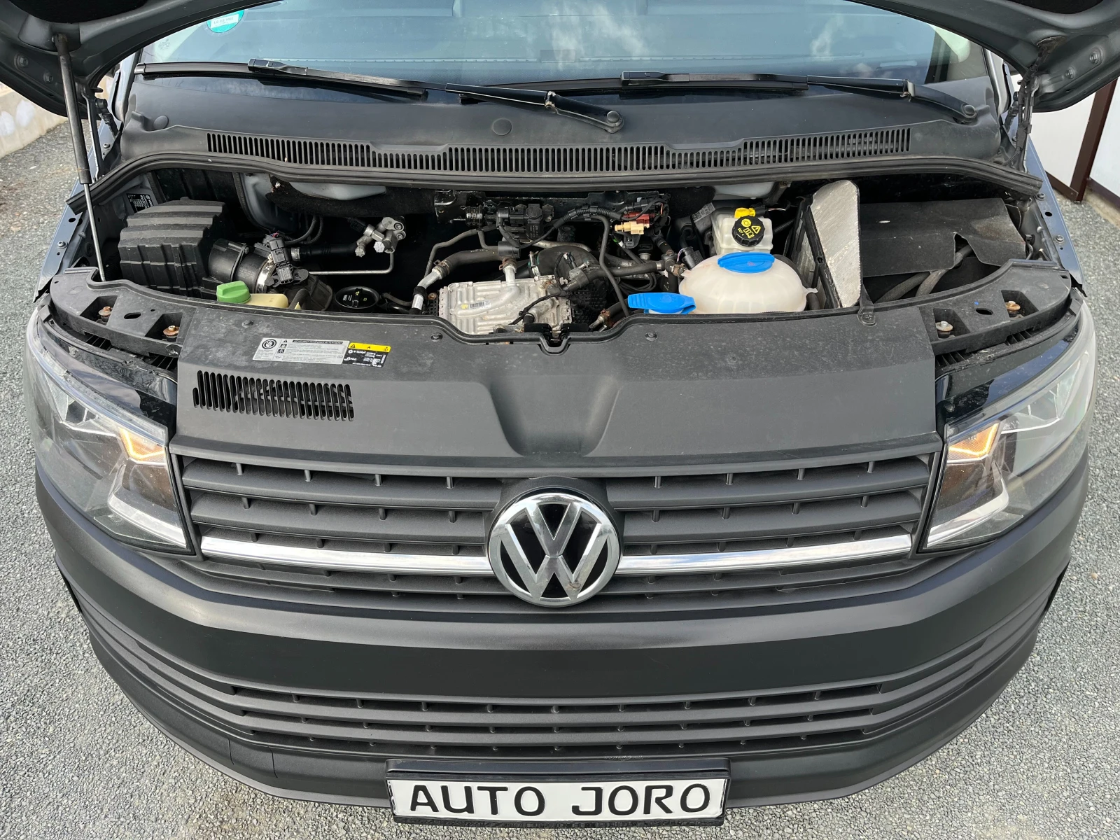 VW T6 2.0TDI-150к.с., снимка 16 - Бусове и автобуси - 53877682