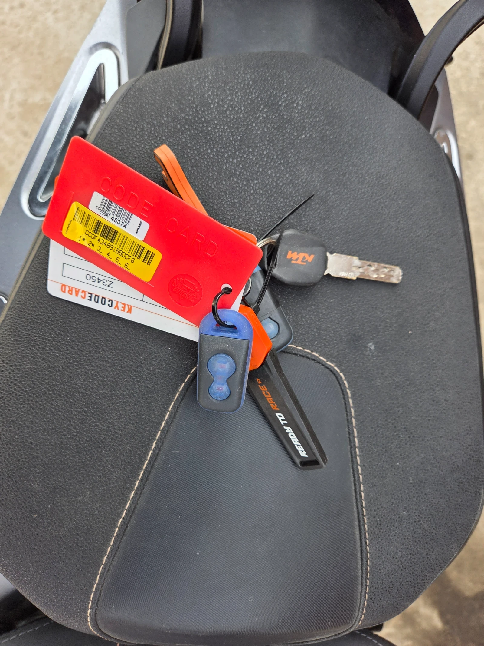 Ktm Duke SUPER DUKE 1290 GT - изображение 5