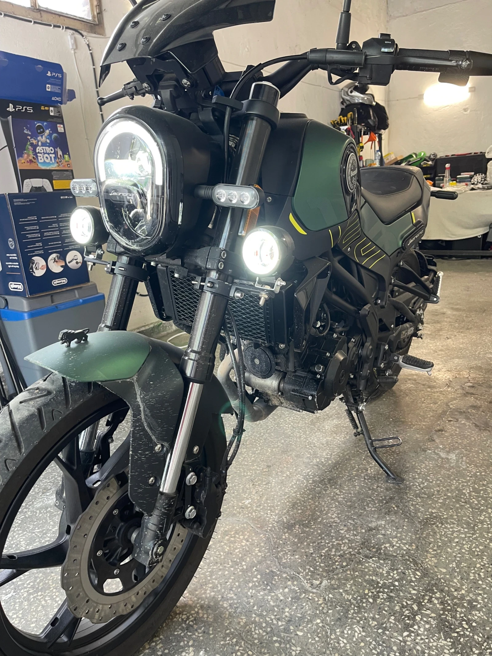 Benelli 125 Benelli Leoncino 125cc, снимка 3 - Мотоциклети и мототехника - 54560680