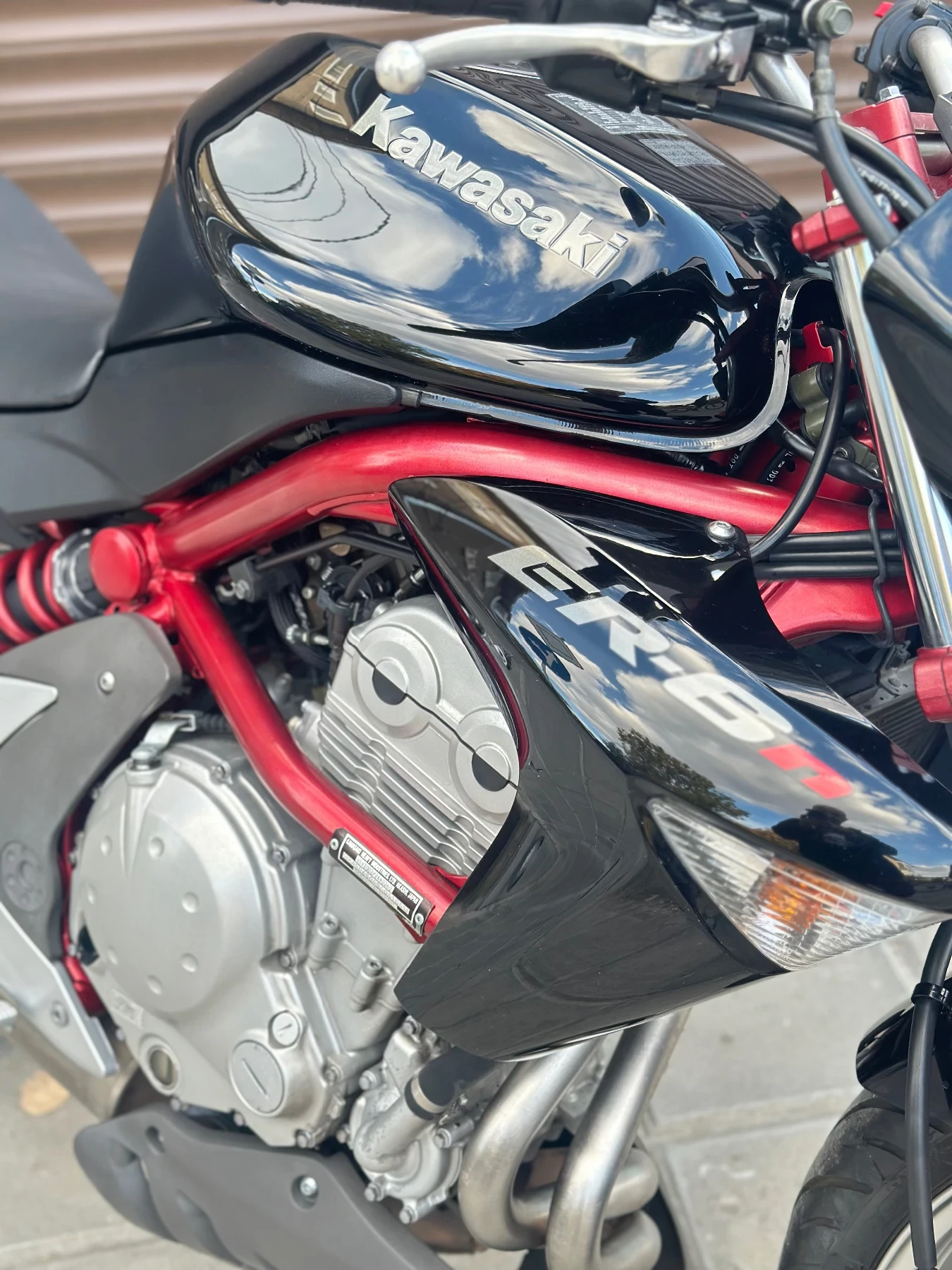 Kawasaki ER 6N ABS Нов внос от Швейцария, снимка 7 - Мотоциклети и мототехника - 56227002
