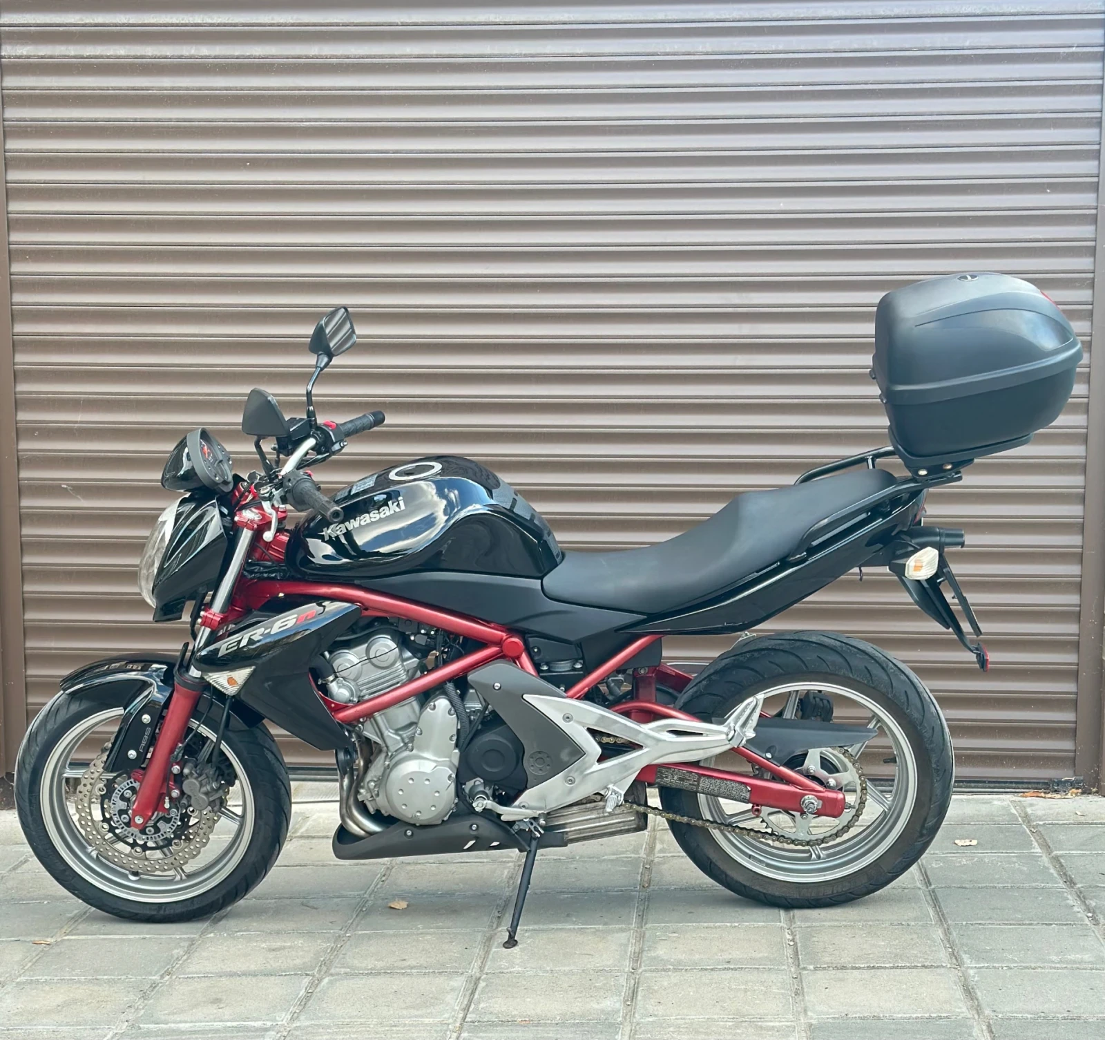 Kawasaki ER 6N ABS Нов внос от Швейцария, снимка 3 - Мотоциклети и мототехника - 56227002