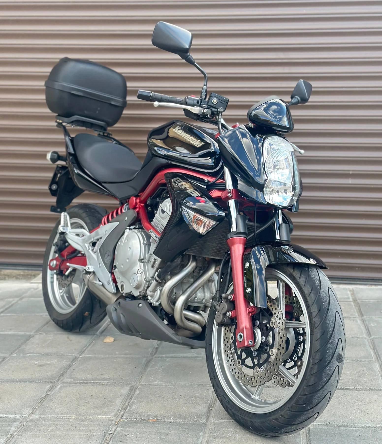 Kawasaki ER 6N ABS Нов внос от Швейцария, снимка 4 - Мотоциклети и мототехника - 56227002