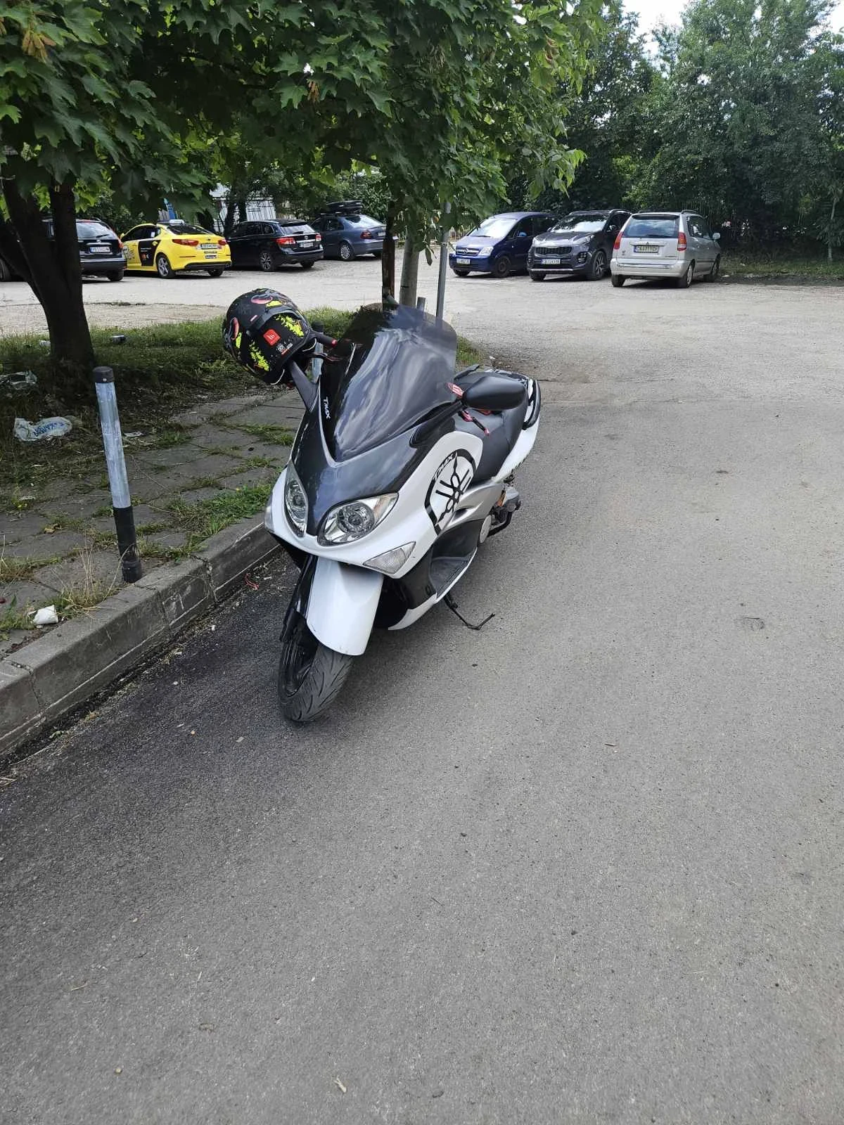 Yamaha T-max 500