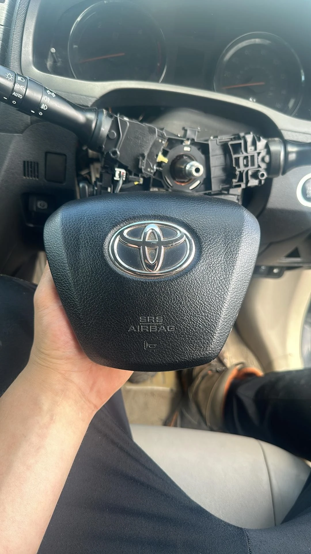 Airbag     Toyota Avensis  T27 2009-2014 /  ! | Mobile.bg   1