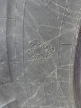 Гуми, снимка 5