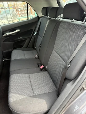 Toyota Auris 1.8i 147к.с Швейцария Фейслифт, снимка 13