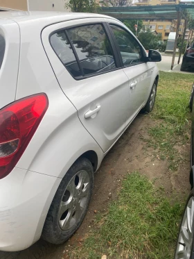 Hyundai I20, снимка 4
