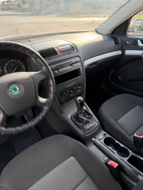 Skoda Octavia 1.6 MPI Стария Мотор 102к.с Реални Км, снимка 15