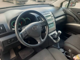 Toyota Corolla verso 2.2 Д4Д, снимка 4