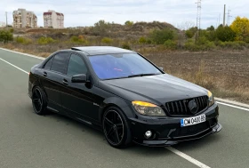 Mercedes-Benz C 320 AMG/NAVI/PANO/MEMORY / Harman - изображение 1