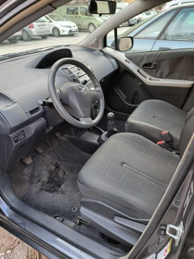 Toyota Yaris - 3500 € / 6845.40 лв. - 74962761 5