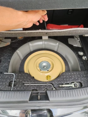 Mazda 3 - 2000 € / 3911.66 лв. - 28814342 13