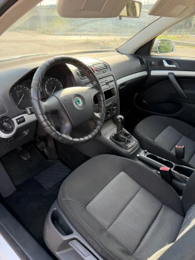 Skoda Octavia 1.6 MPI ������ ����� 102�.� ������ �� | Mobile.bg � ����� ������ 14