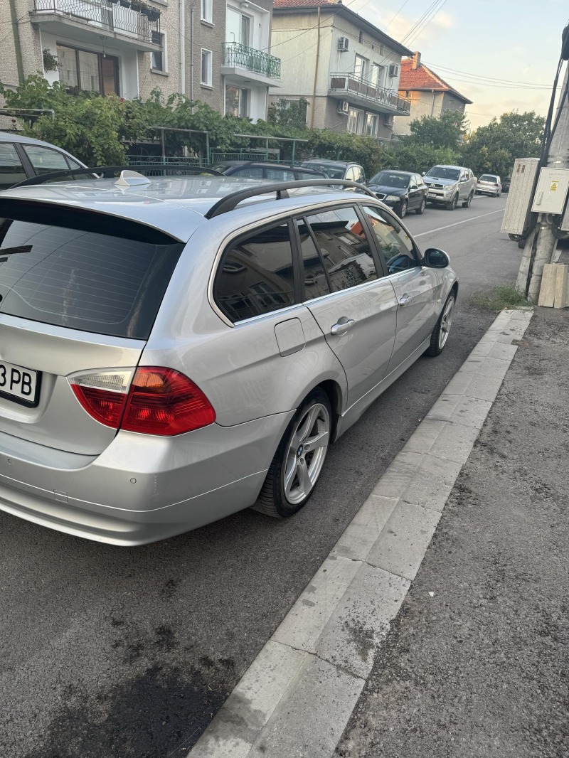 BMW 330 XD, снимка 10 - Автомобили и джипове - 46878271