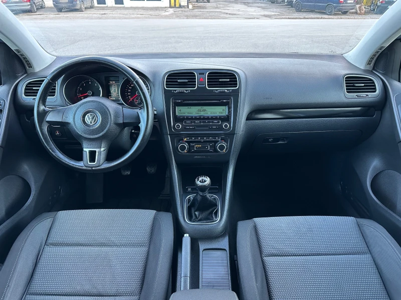 VW Golf 1.6i ГАЗ Италия, снимка 12 - Автомобили и джипове - 48381980