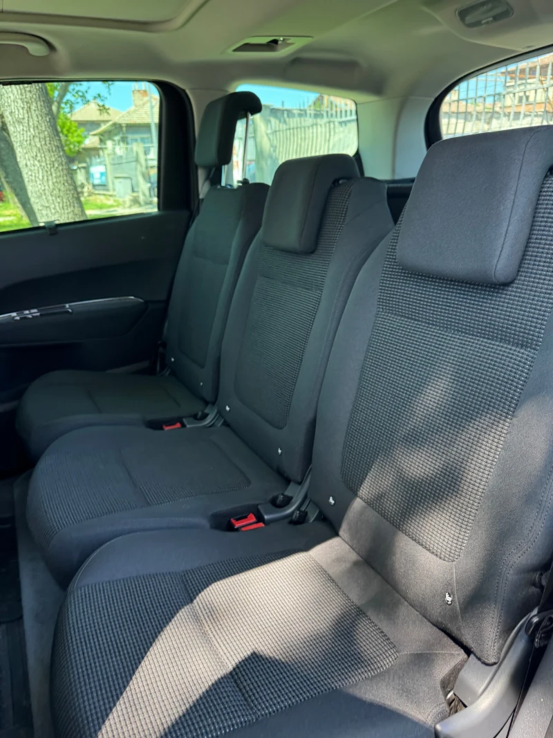 Peugeot 5008 1.6 DIESEL AUSTRIA, снимка 11 - Автомобили и джипове - 50565289