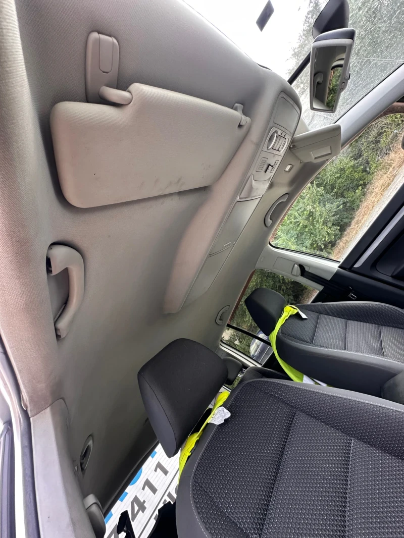 VW Touran 1.6tdi dsg, снимка 13 - Автомобили и джипове - 51899805